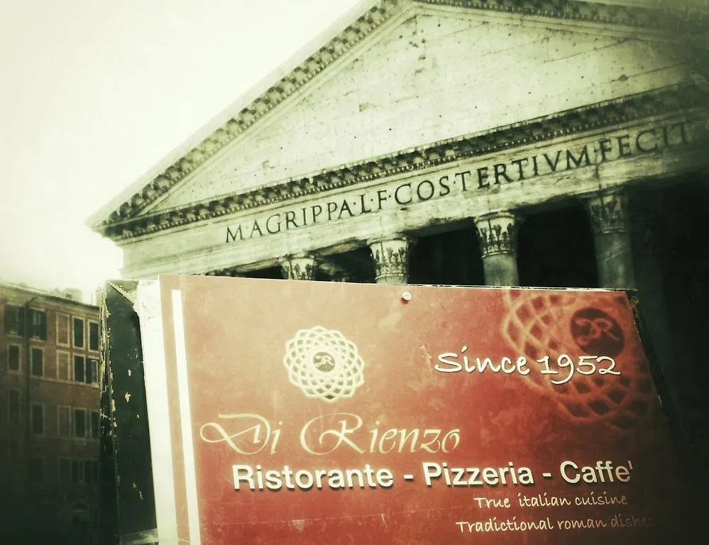 Di Rienzo Pantheon Palace Roma