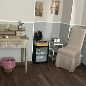 Ale & Niki's Πανσιόν